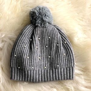 ZARA pearls hat